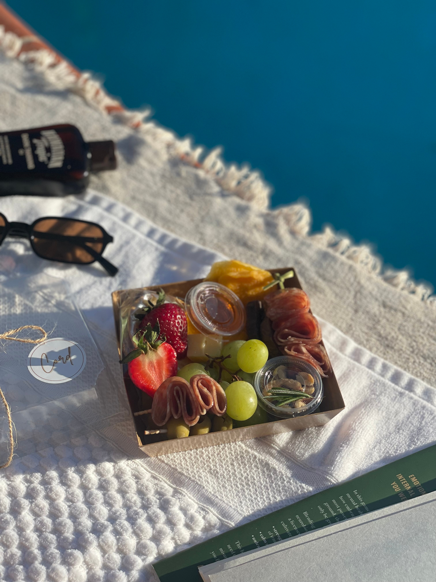 Poolside Box
